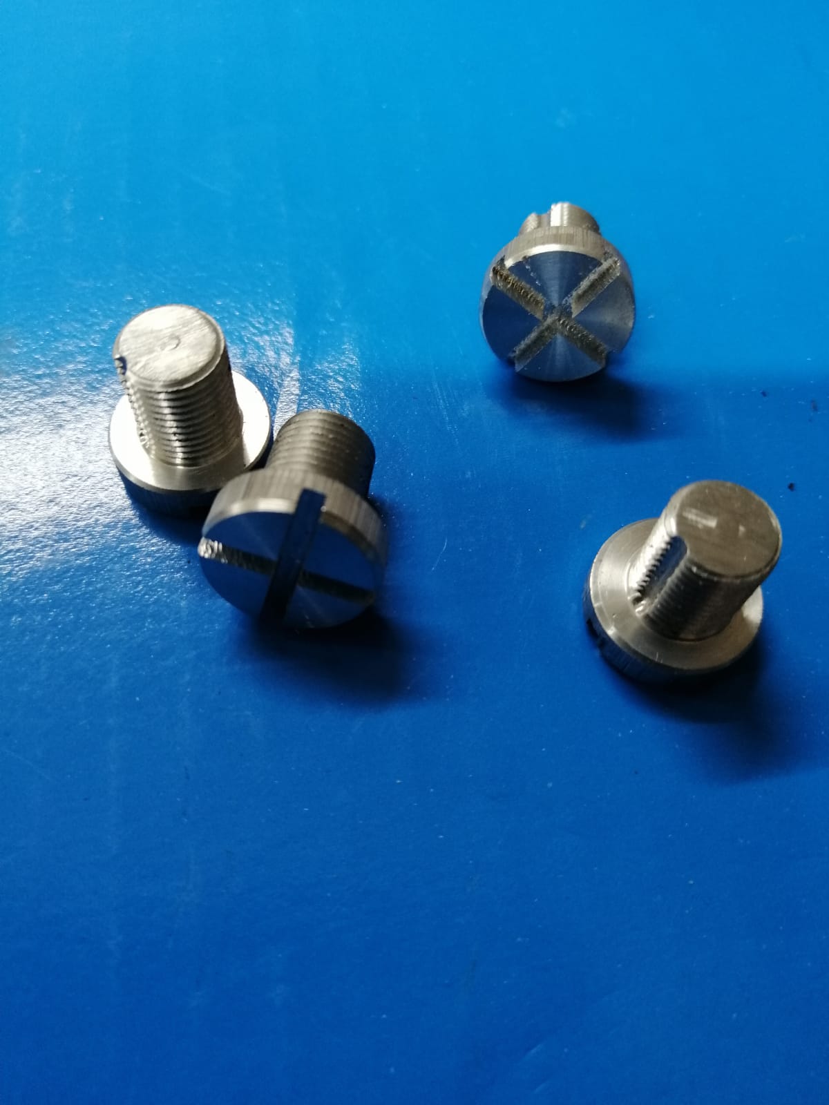 BMW YEDEK PARÇA -25